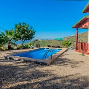 Сasa de vacaciones House With Private Pool, Arenas (Malaga)